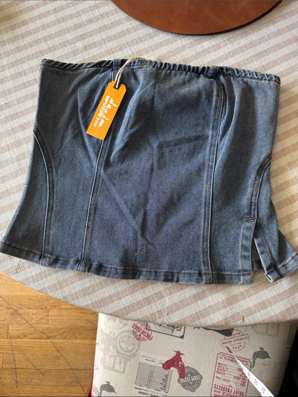 Denim strapless top with Panel Stitching